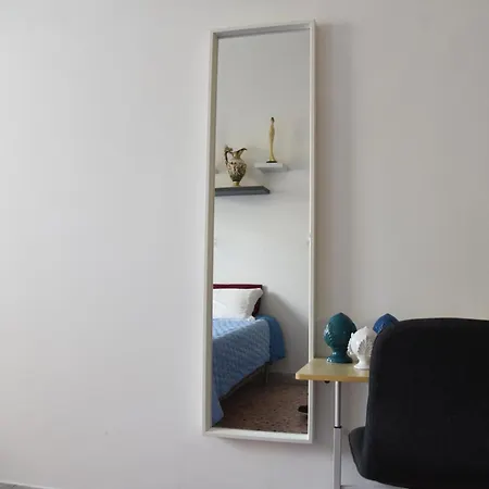 Apartment Katospedi House A *